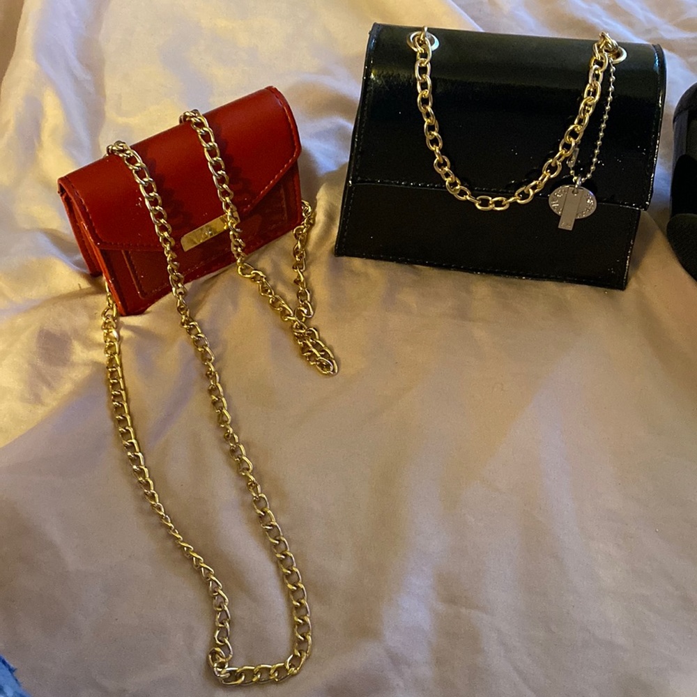 Pack of small forever 21 purses